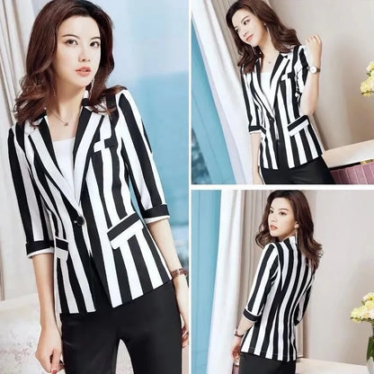 Chic Striped Small Suit Jacket for Women - Slim Waist, Fashion-Forward Short Top Blazer for Spring & Autumn