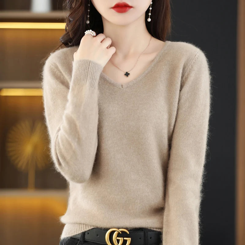 Luxurious Mink Velvet V-Neck Pullover Sweater for Women - Casual Yet Chic Large Size Knitwear