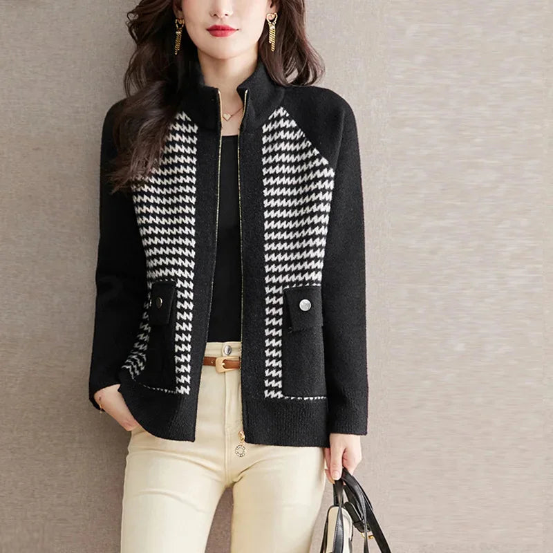 Chic Spring Autumn Baseball Coat for Women - Thickened Casual Sweater with Zipper and Turtleneck